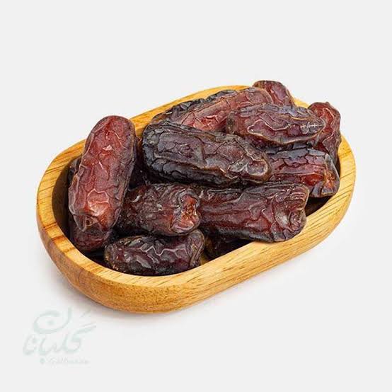 خرما کبکاب پیارم محصولی خوش رنگ با کیفیت مناسب صادرات و عرضه